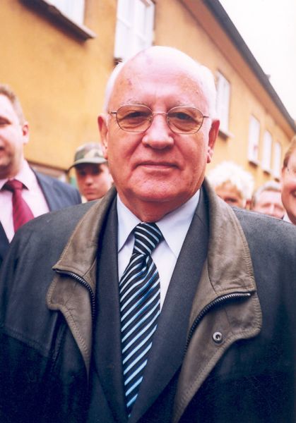 Файл:Gorby 2005 2.jpg